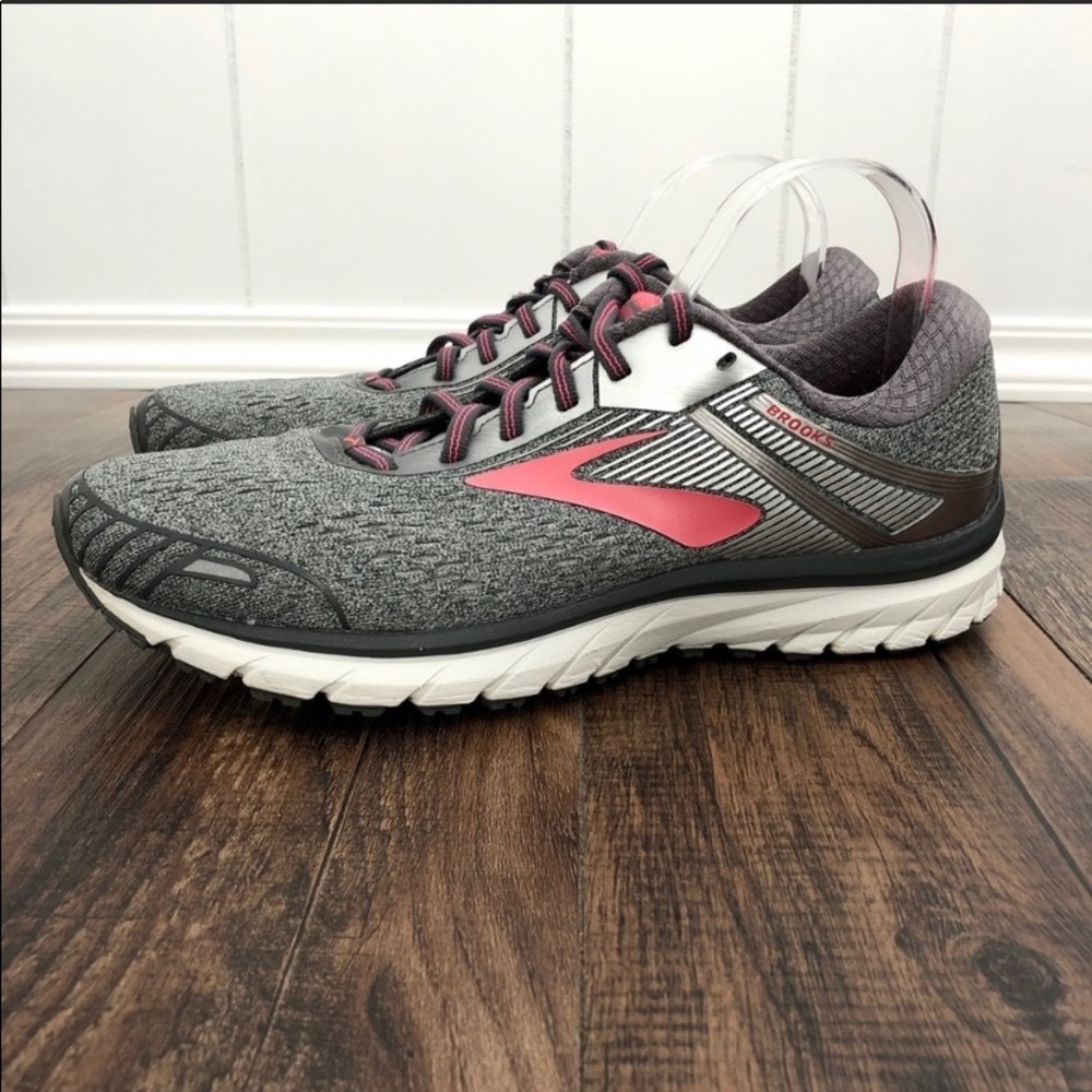 Brooks Adrenaline GTS 18 Athletic Sneaker - 12 WIDE